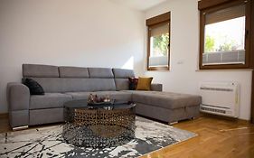 Apartment Divine